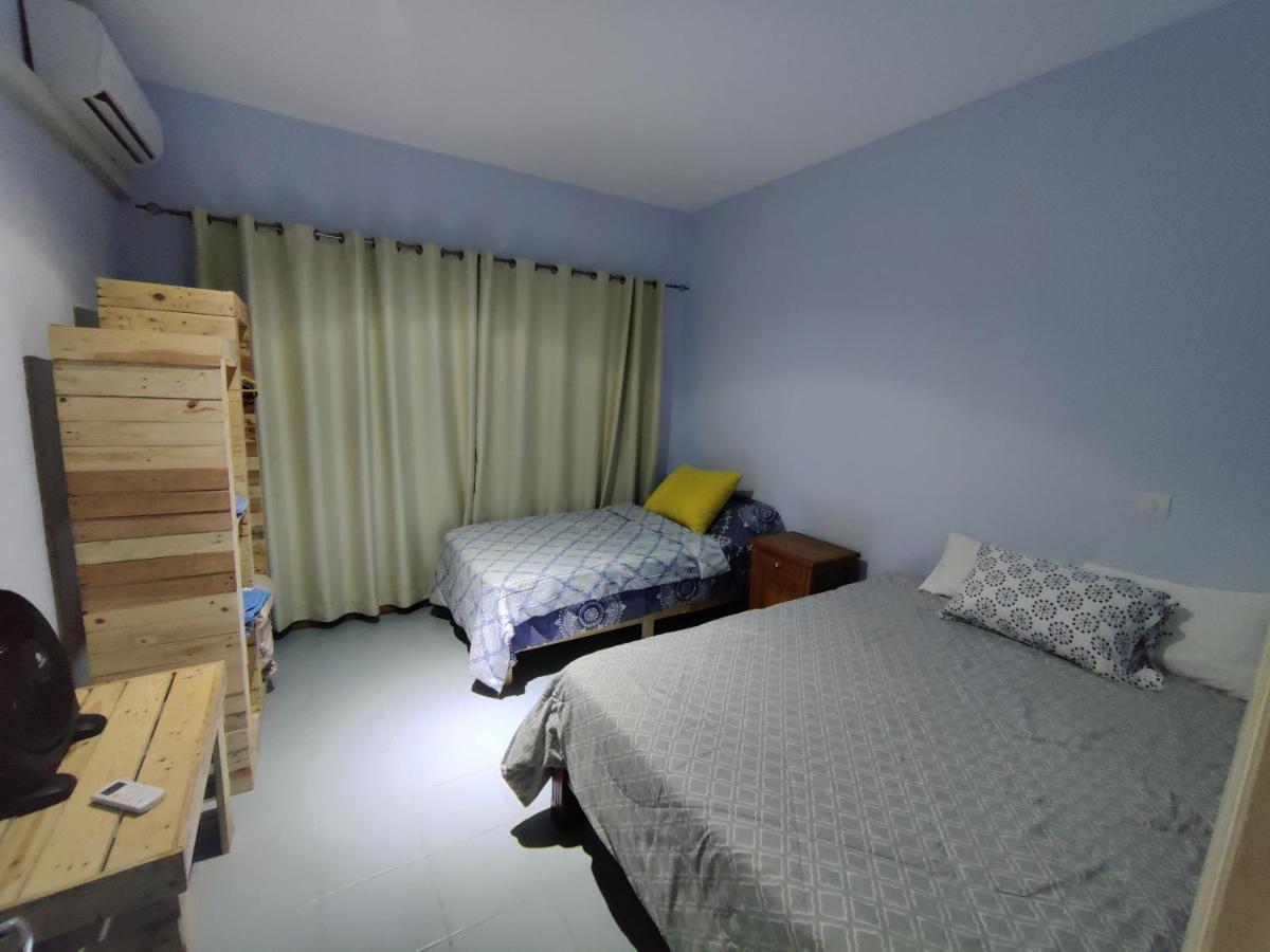 Ashiana Oceanside Apartment Flic-en-Flacq Buitenkant foto