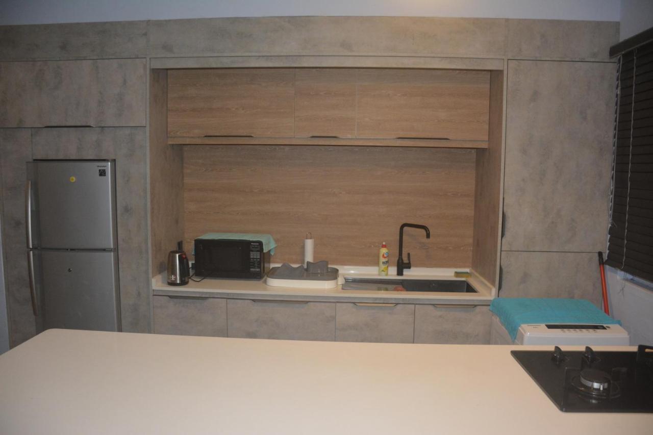 Ashiana Oceanside Apartment Flic-en-Flacq Buitenkant foto